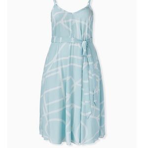 Torrid Midi Trapeze Dress WITH POCKETS 😃 NWT